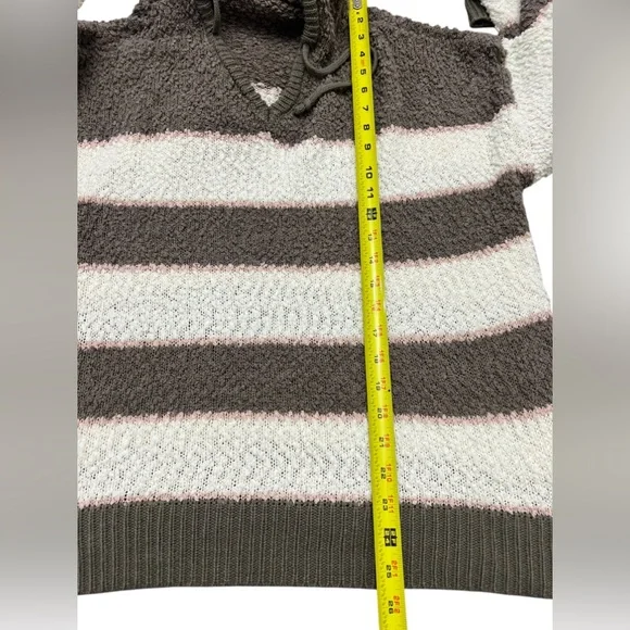 Maurices pullover XXL Fuzzy Sweater - Picture 2 of 6